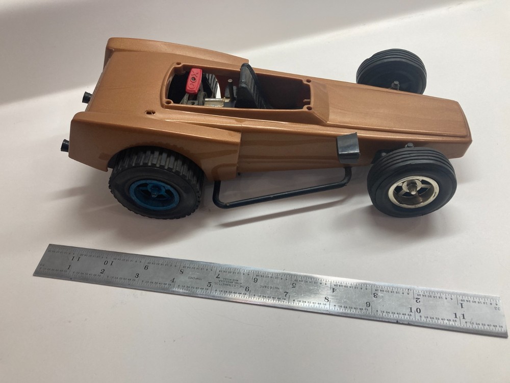 vintage Cox, Sand Blaster .049 Buggy