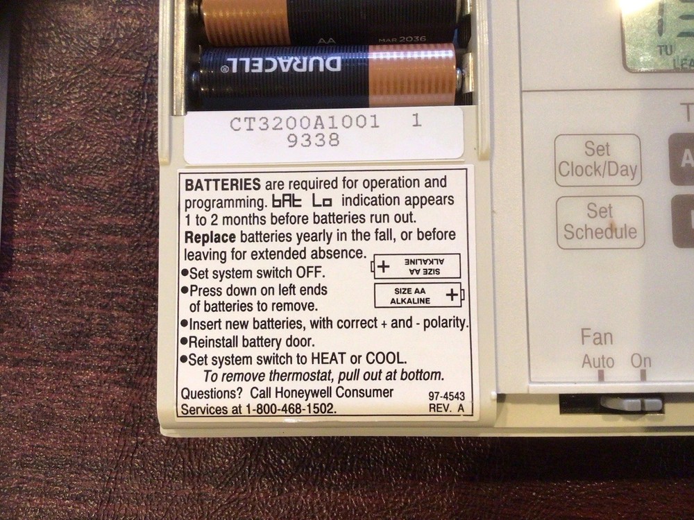 HONEYWELL Magic Stat 7 Day Programmable Heating Cooling Thermostat, preowned