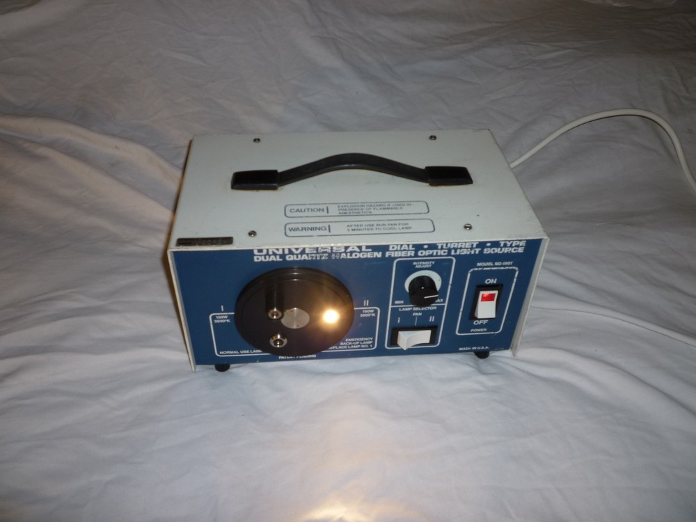 FIBEROPTIC M2-150 HALOGEN FIBER OPTIC LIGHT SOURCE