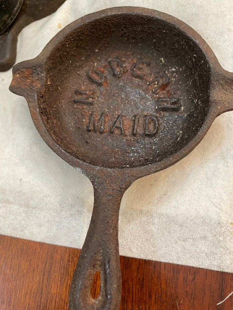3 miniture cast iron skillets
