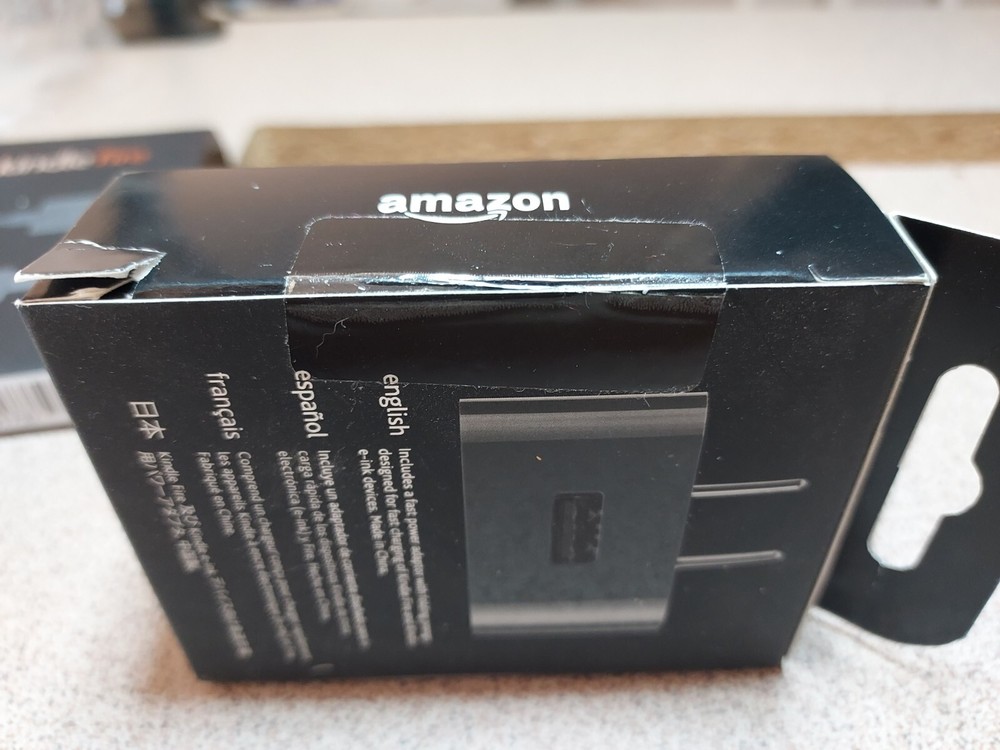 Bundle Accessories for Amazon Kindle HDX 8.9 (~2012-2013)