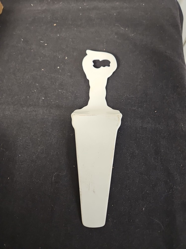 Vintage Blue And White Flower Cake Server