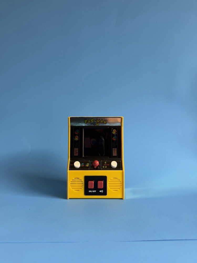 Pac-Man Mini Arcade Machine [Shipping Included]