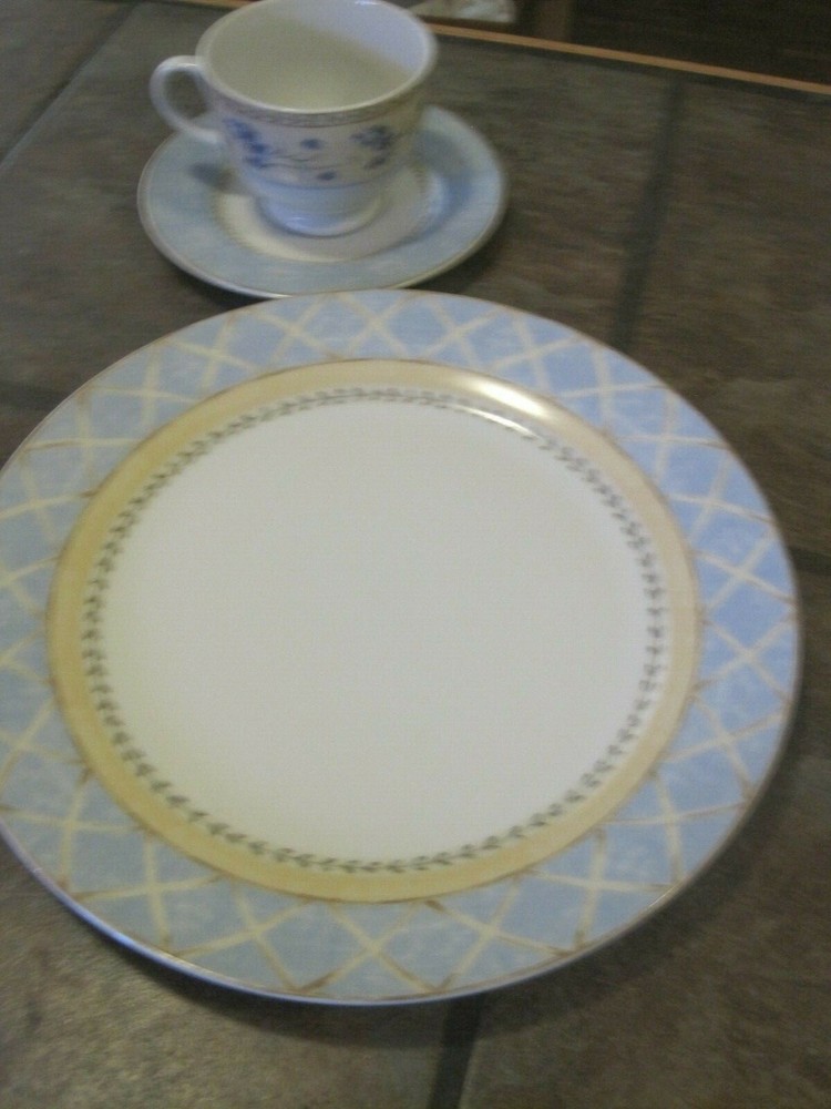 HERITAGE MINT ~ ENCHANTED GARDEN ~ (3) PC. PLACE SETTING, NIB