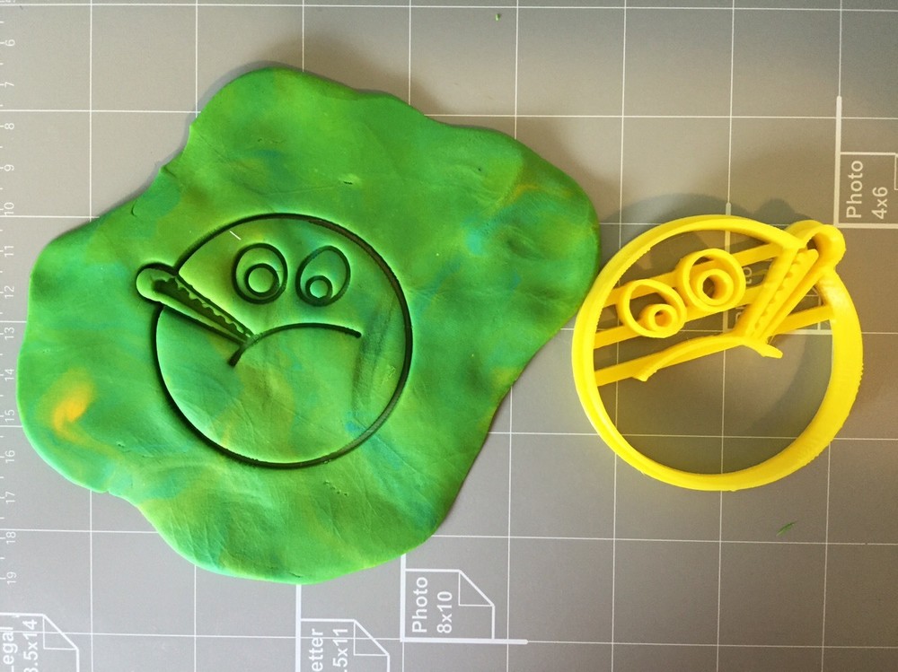 Having Fever Face Cookie Cutter