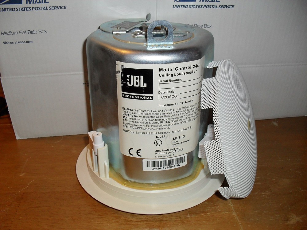 JBL Control 24C