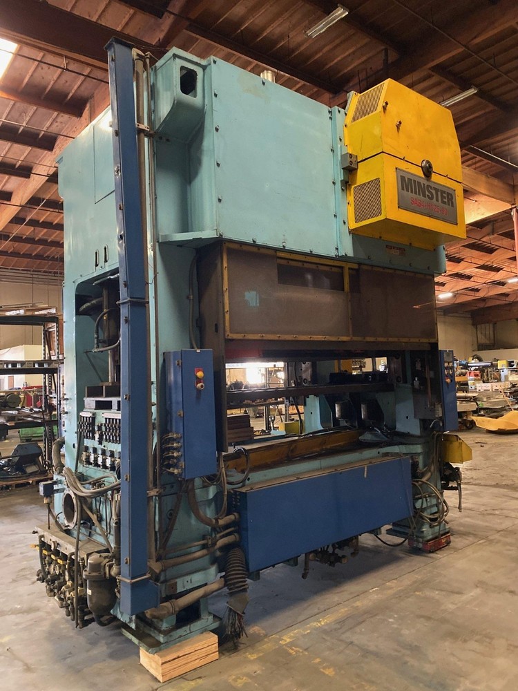 125 ton Minster stamping press with feed unit