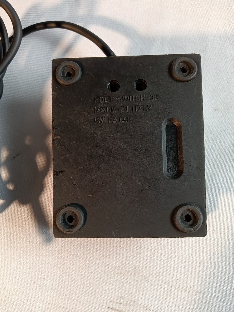 StudioLogic PS-100 Keyboard Foot Switch