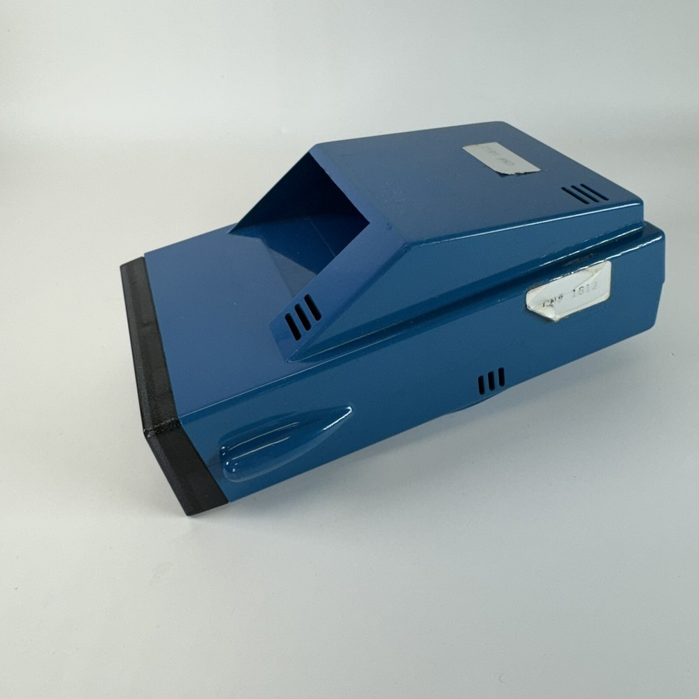 IVAC Temp Plus 2000 Blue Black Temperature Measurment