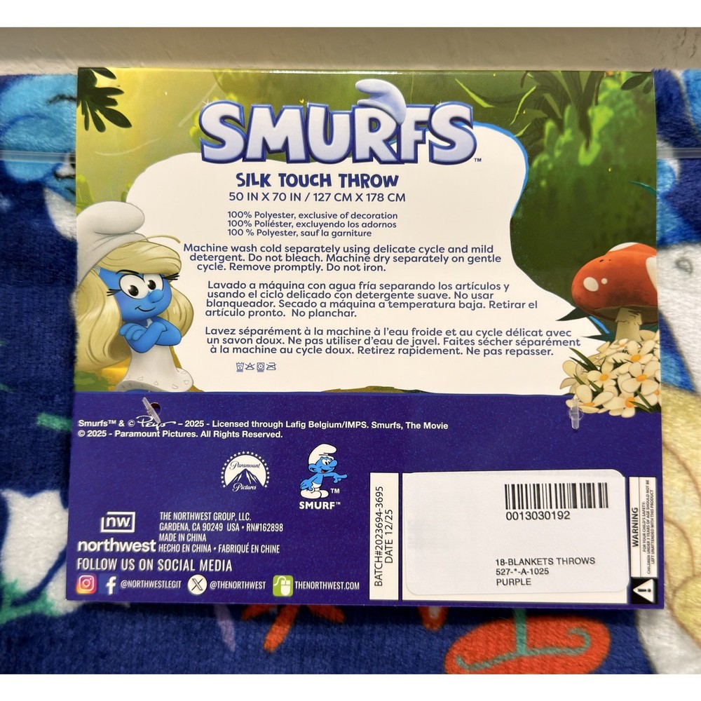 The Smurfs Silk Touch Throw Blanket – 50" x 70" – NWT