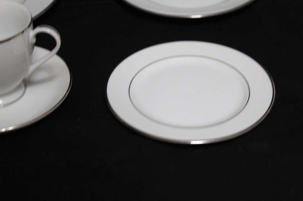 Gorham Hallmark Platinum 5 Piece Place Setting