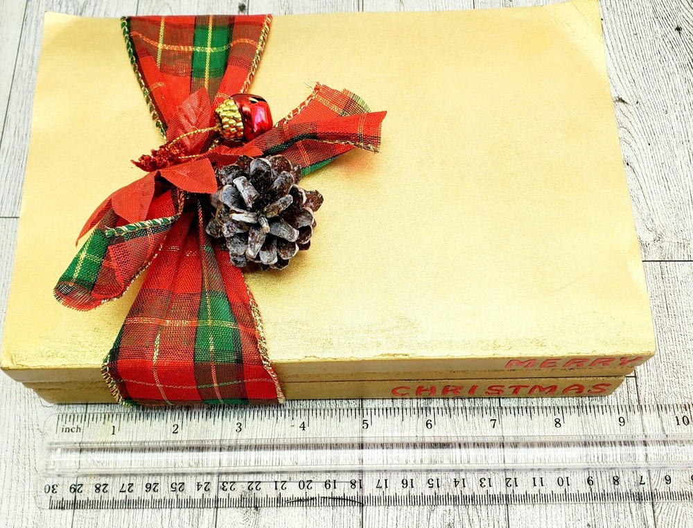Merry Christmas Farmhouse Décor Handmade Gold Holiday Bookstack Rustic 9"x2"