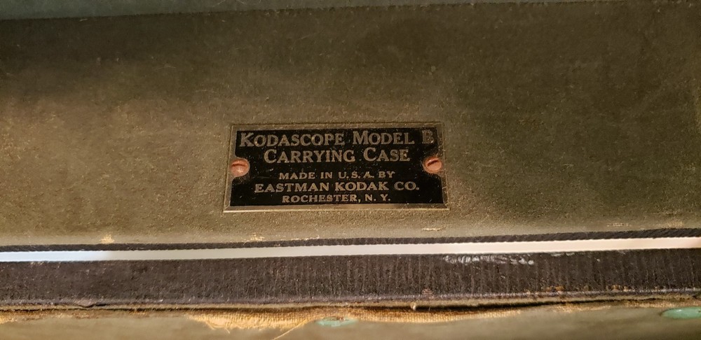 VTG. Kodak Kodascope Model B 16mm Projector CASE ONLY