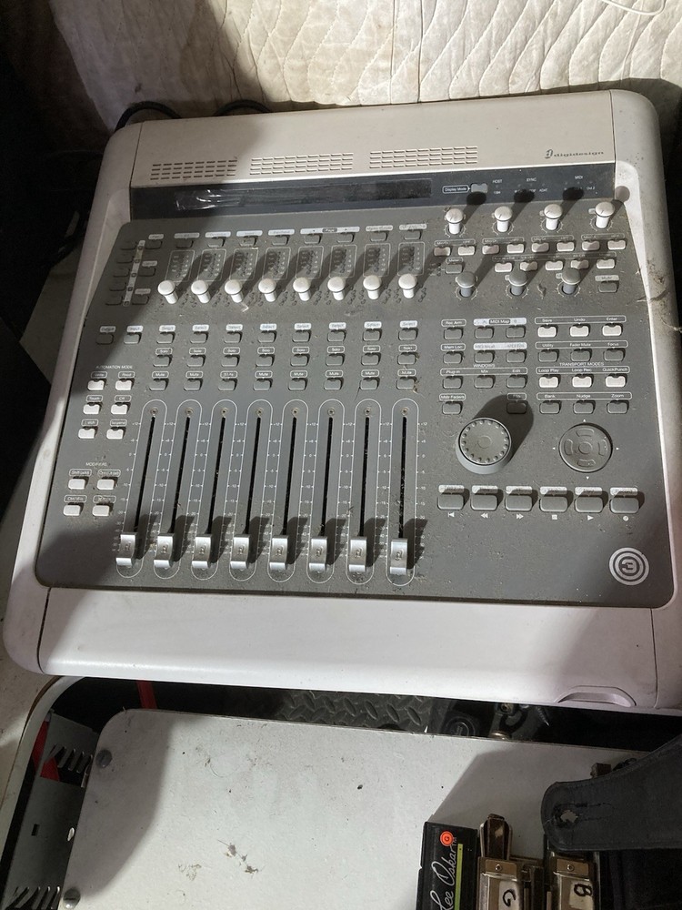 Digidesign 003 Factory Digital Recording Workstation