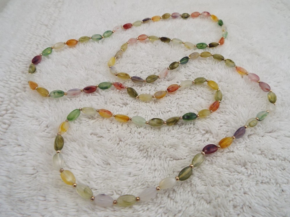 Colorful Acrylic Bead Necklace (J44)