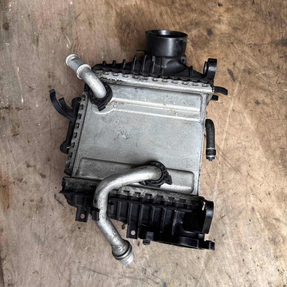 2016 MERCEDES E CLASS INTERCOOLER RADIATOR A6540101004