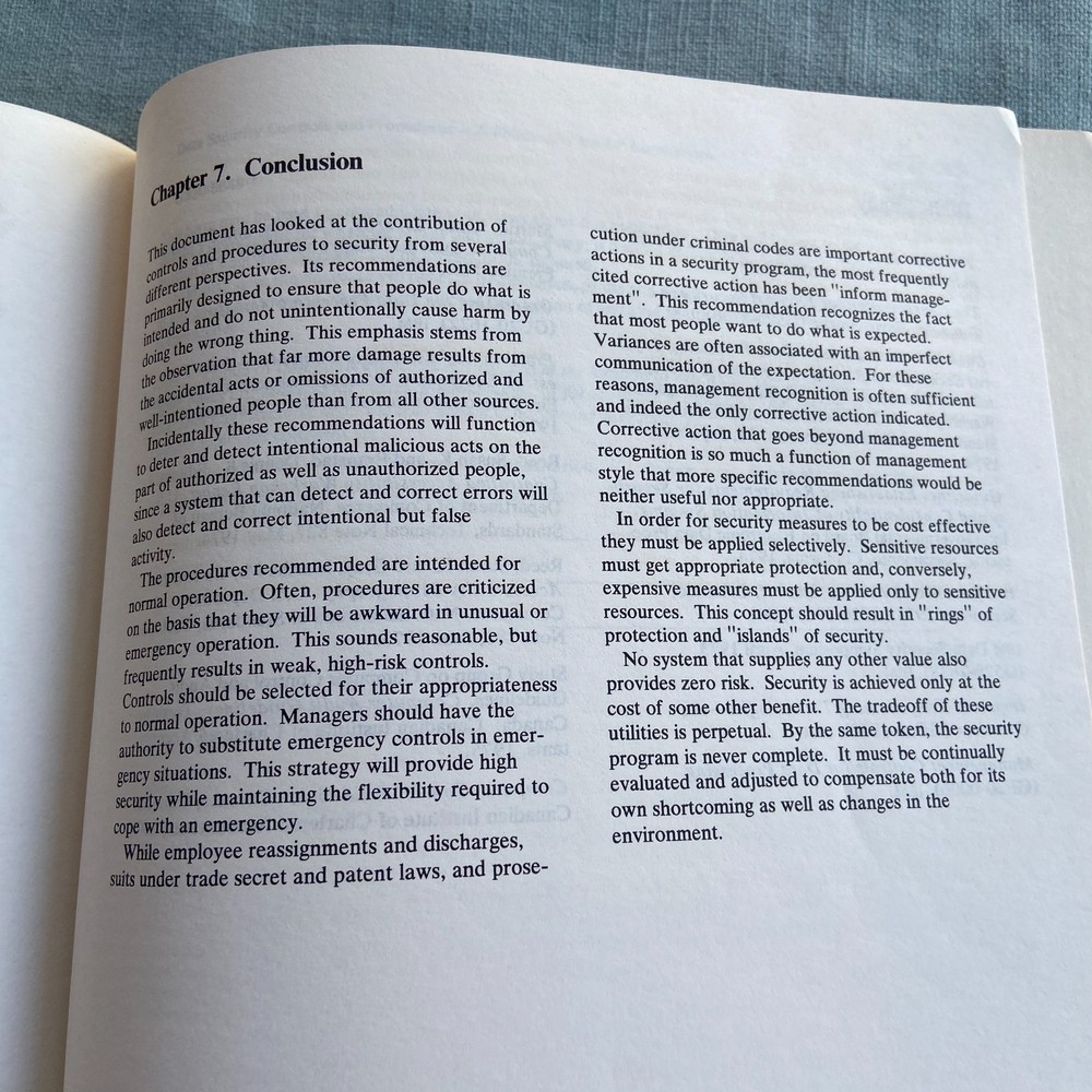 Vintage IBM Data Security Controls Procedures DP Installations 1977 2nd Ed. PC