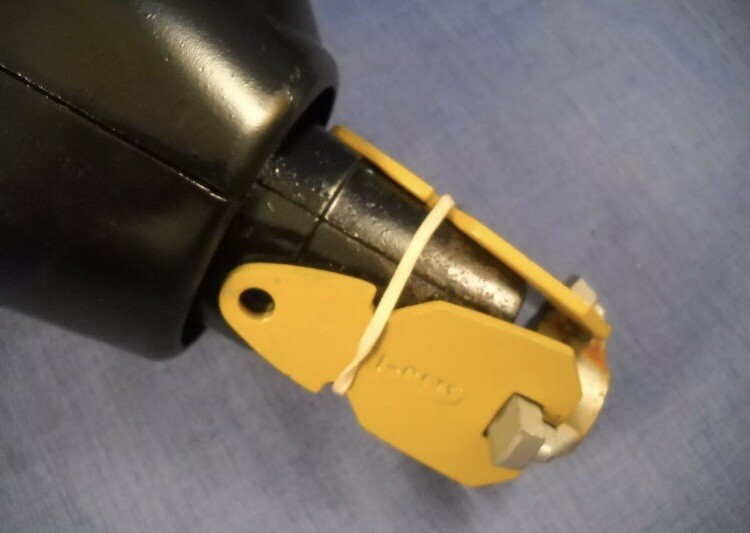 B-5 Mounting Clamp Wedge Duncan Parking Meter Post Model 60 POM