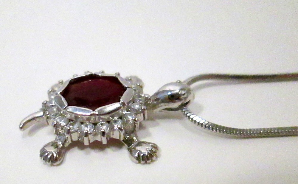 Red & White Rhinestone and Silver Tone Turtle Pendant Necklace Untested