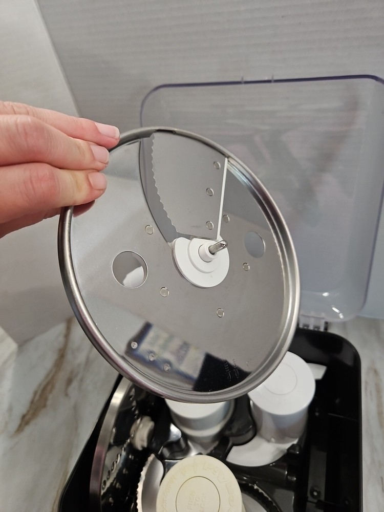 KitchenAid Food Processor Attachments Blades Discs Case 527402