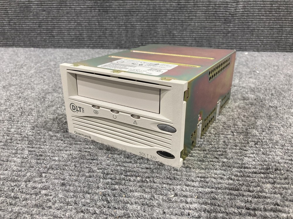 Quantum SDLT 320 Internal Tape Drive - Open Box -