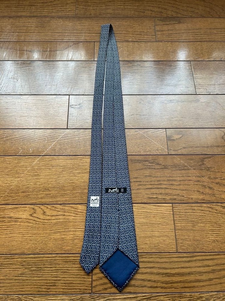 Hermes Navy Geometric Pattern Tie Used