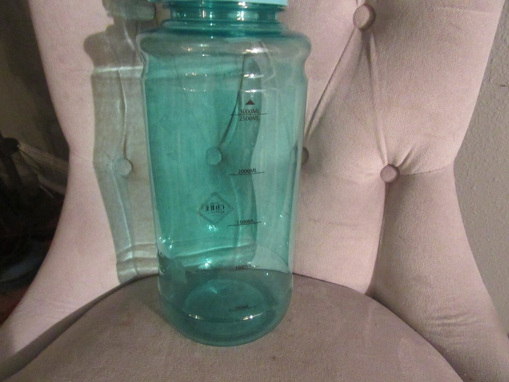 Super Clean Core Hydration Bottle 3000 ml Nice Shape! Water Bottle