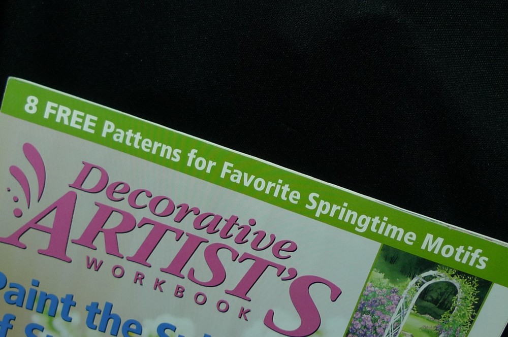 Decorative Artist's Workbook April 2002 with 8 Patterns ~ SPRINGTIME Motifs