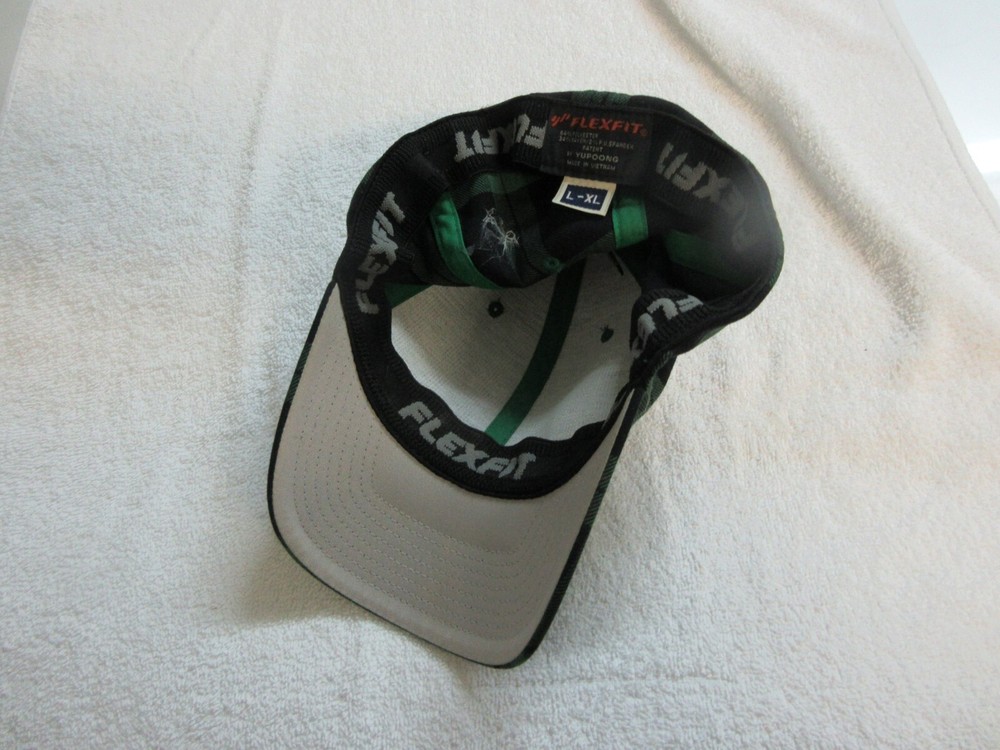 Flex Fit , Hunting Hat / Cap L-XL , Never Worn