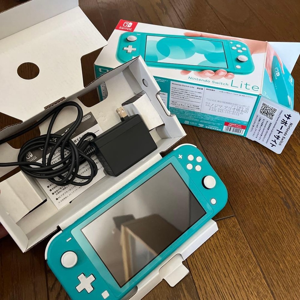 Price reduced Nintendo Switch Lite Turquoise