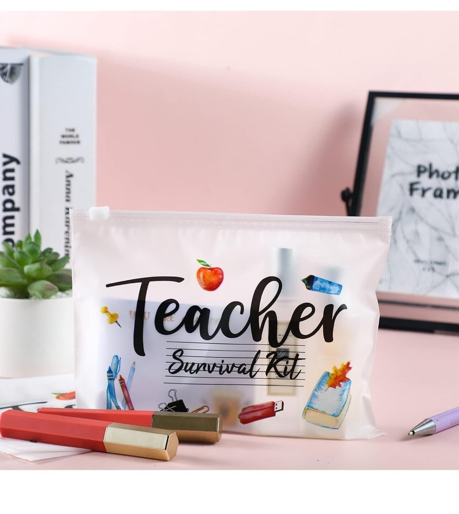 TEACHER’S APPRECIATION DAY GIFT BOX/BASKET