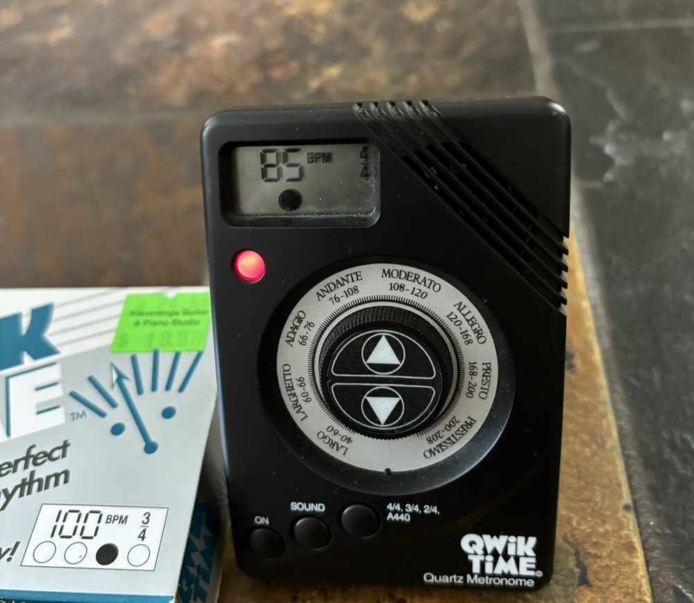 Quartz Qwik Time Metronome Bouncing Ball Display Original Box QT-7