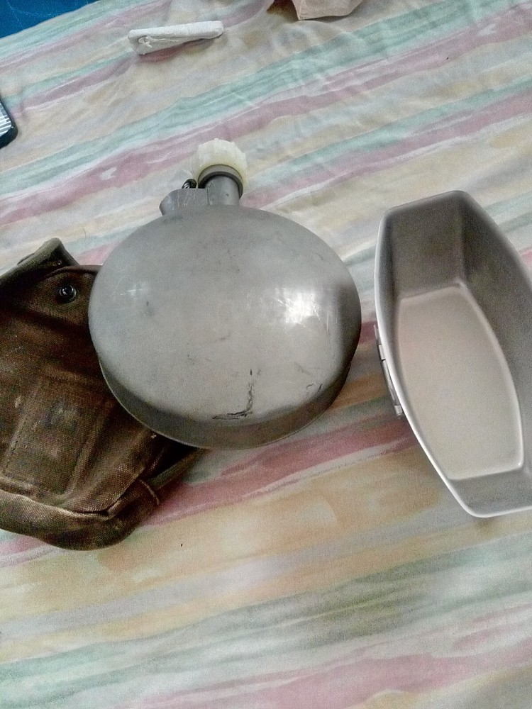 U. S. arctic canteen set
