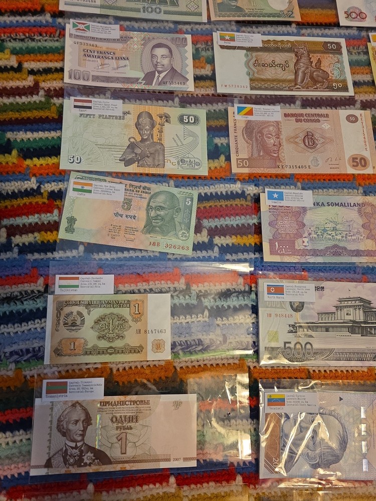 World Banknotes Currency Lot – 25 Countries – UNC / Circulated
