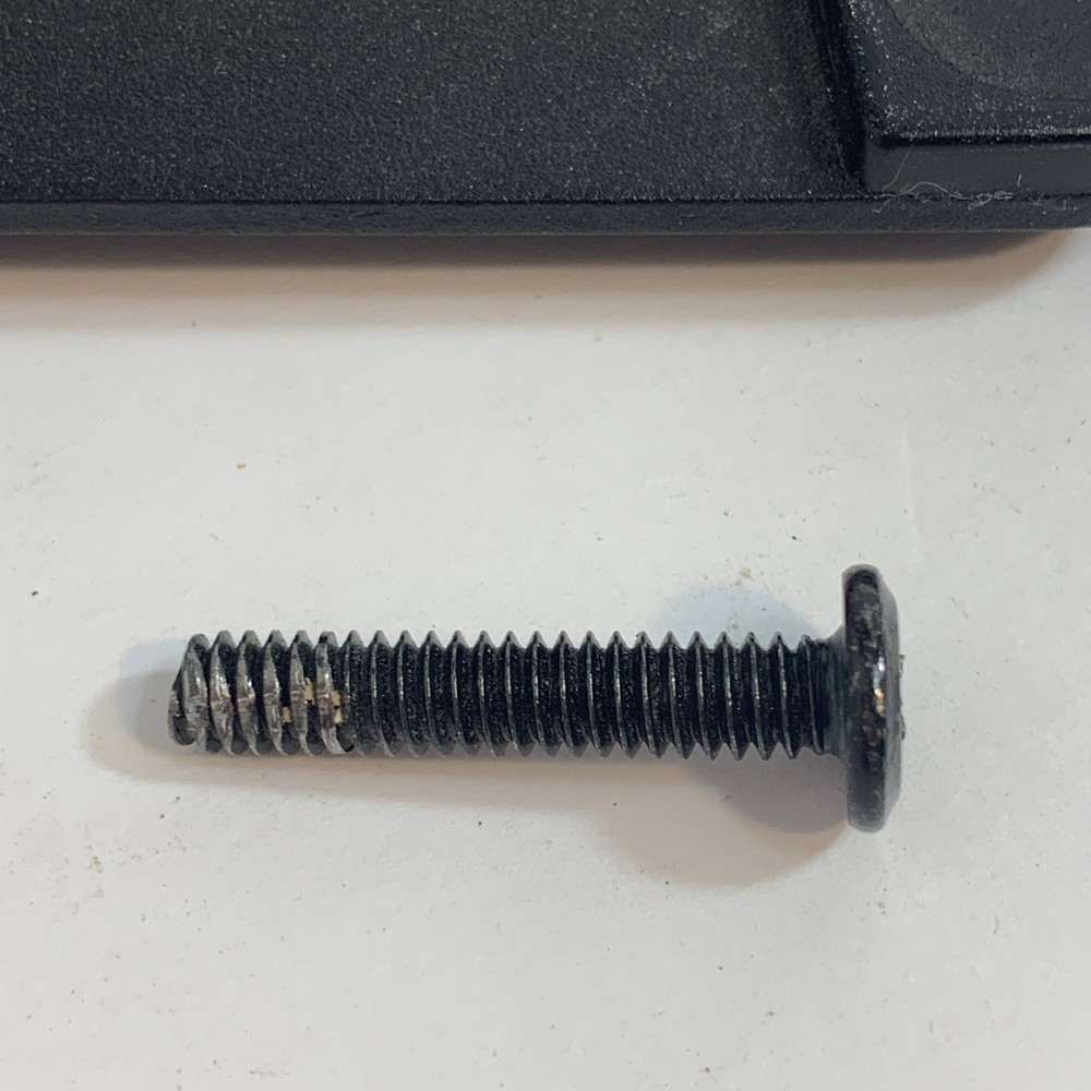 Bose Wave Under Cabinet Mount Wall Mount - Black 0381759 - stripped bolt