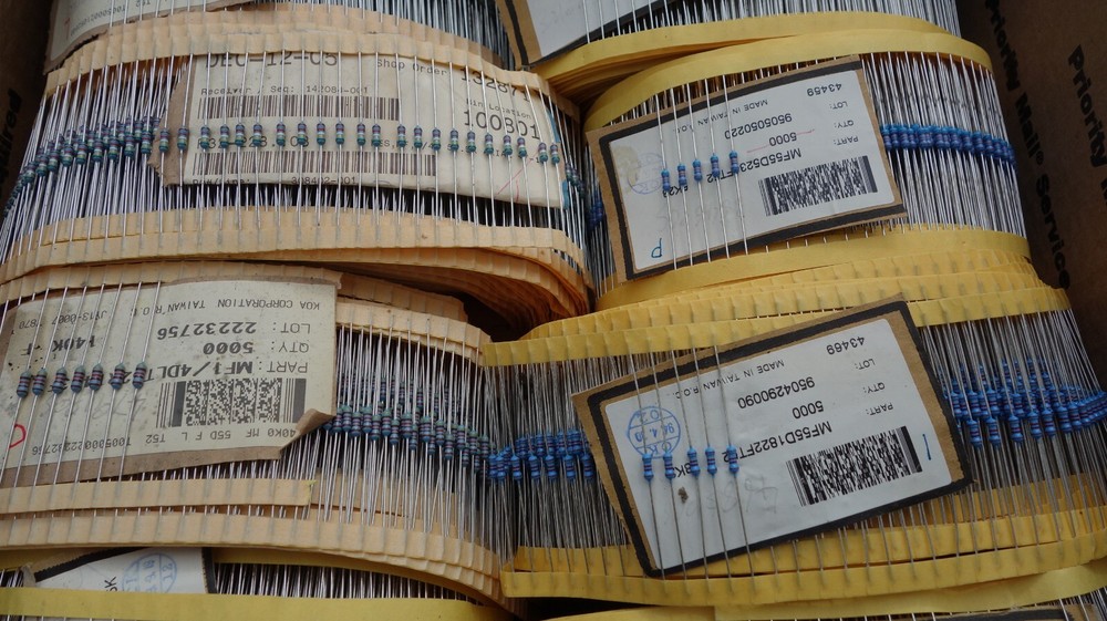 50pcs KOA 12.4  K   ohm  1/4w 1% resistor