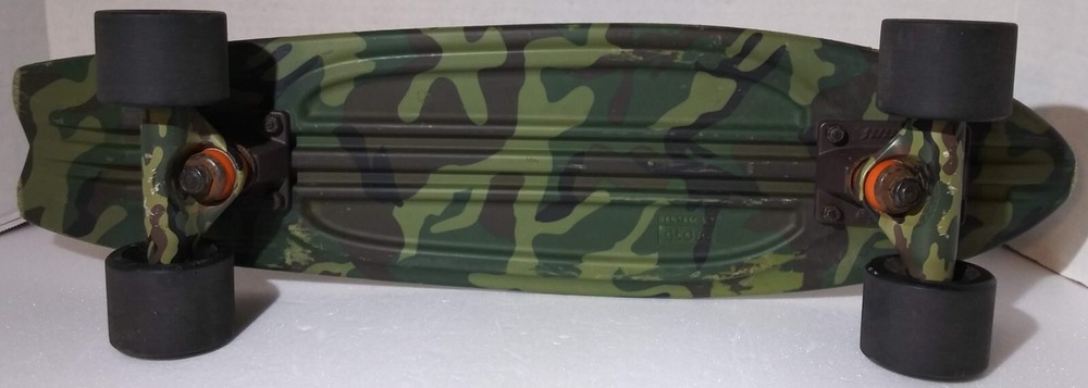 Globe Skateboard Penny Board Camo Green Bantam S.T. Camouflage Distressed Rust