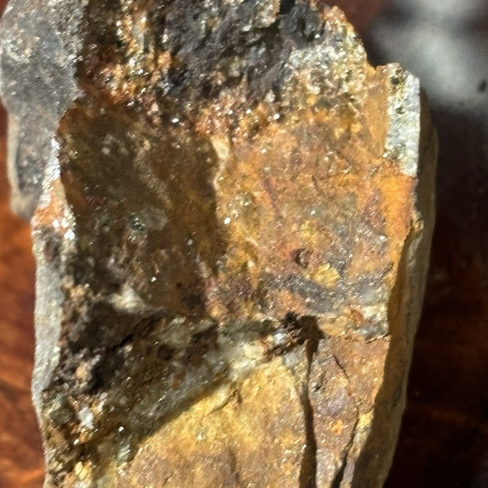 arizona gold ore on quartz