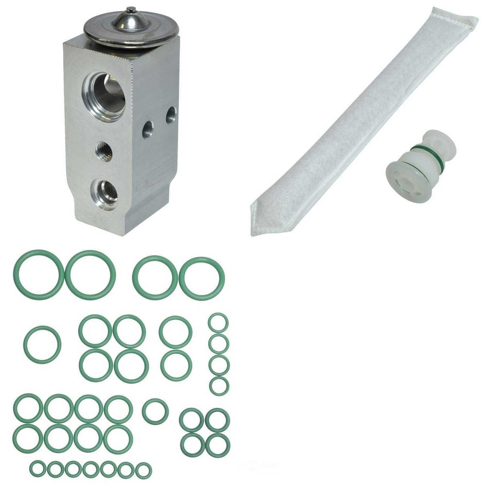 A/C System Repair Kit UAC AK 1746
