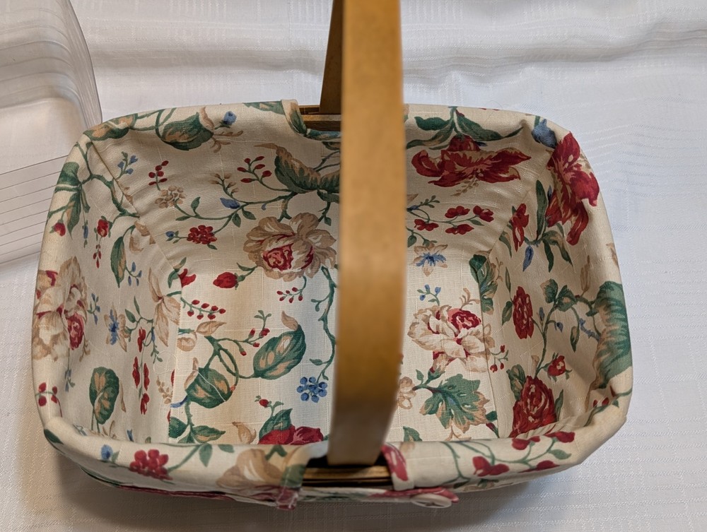 Longaberger Handwoven Basket 2004 Button Closure Fabric Liner w/Plastic Insert