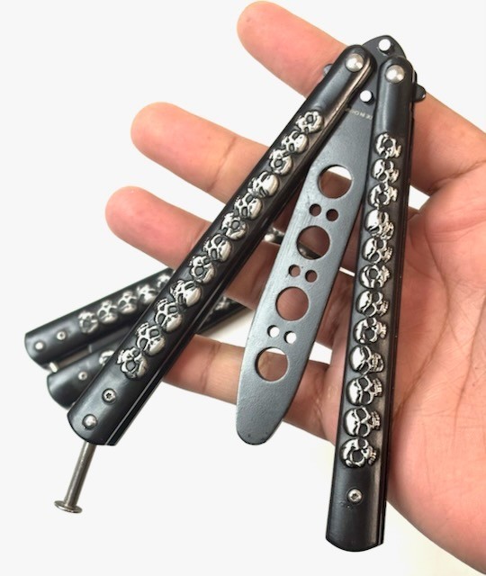 SILVER Skull High Quality Practice METAL Trainer Blade BUTTERFLY HANDLE