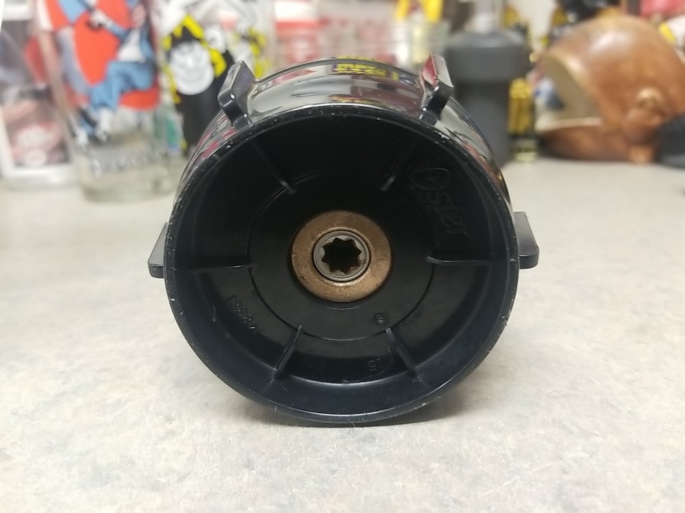 Oster ACCURATE BLEND 14 Speed **THREADED BLADE ONLY***