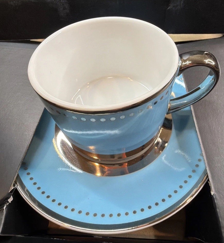 CRU Lauderdale Pattern Darbie Angell 5-Piece Place Setting China Dinnerware Box