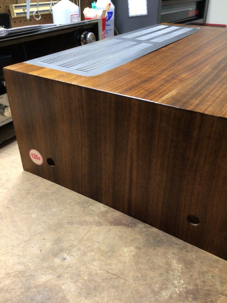 Sansui 7070 stereo receiver