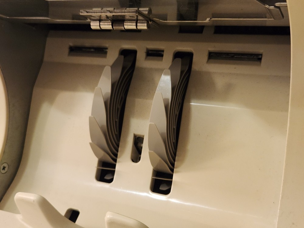 Glory GFR-S60 Mixed Bill Currency Counter/Sorter "NEEDS WORK"