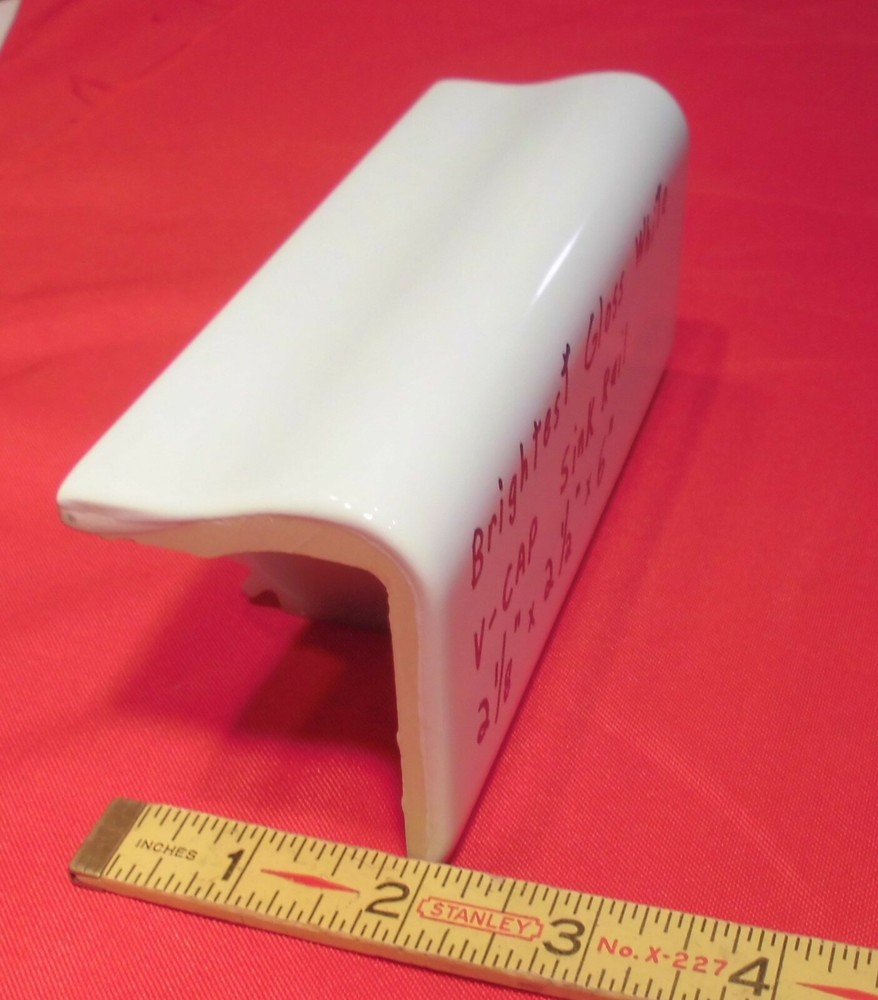 1 pc. "Brightest Gloss White" V Cap; Ceramic Trim Tile; Counter Top Edging: NEW