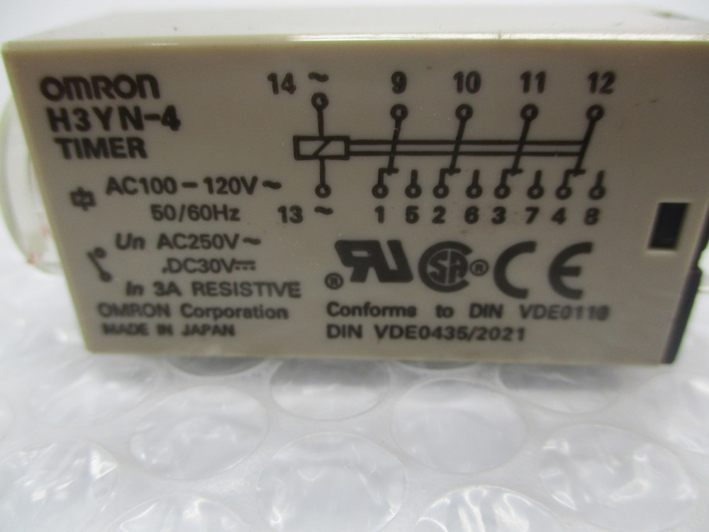 OMRON H3YN-4 TIMER NSNP