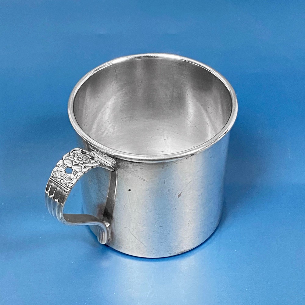Coronation Pattern by Oneida Community Silverplate Baby Cup - Scarce