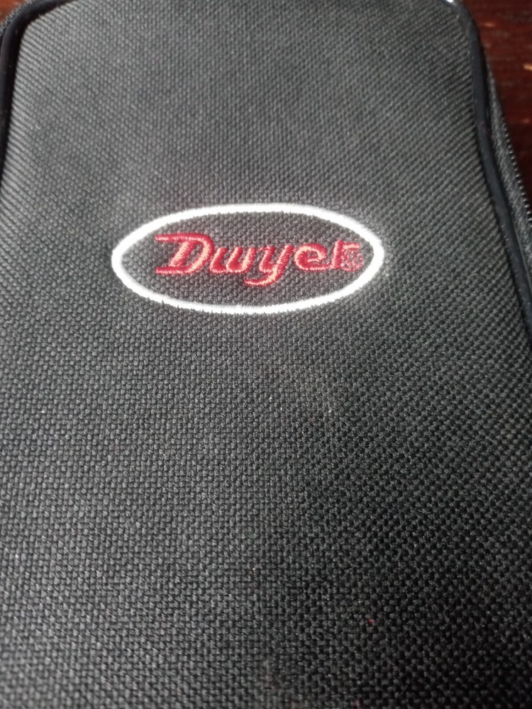 Dwyer Manometer Model CSG 23E18