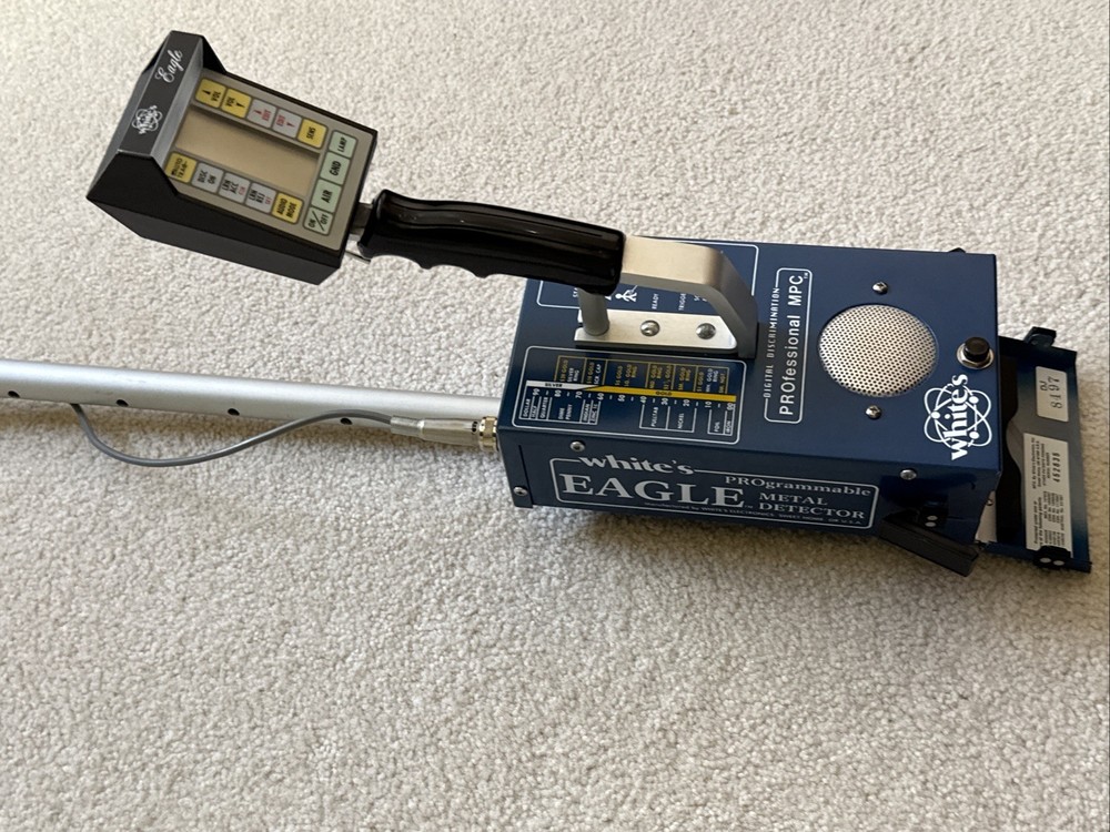 White Eagle Programmable Professional Mpc Metal Detector w/Headset & Bag